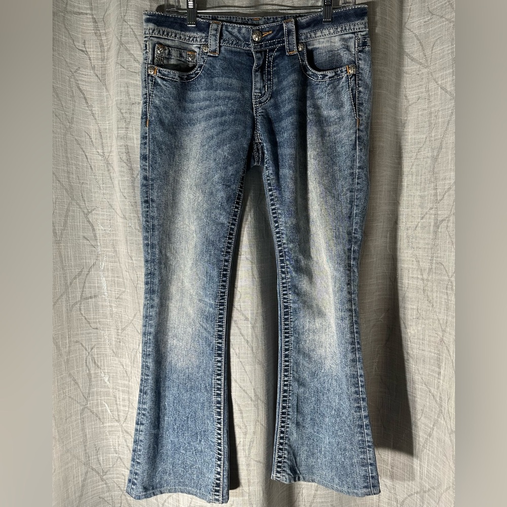 MISS ME DAYDREAM FLOWERS BOOT CUT JEANS - Picture 2 of 13